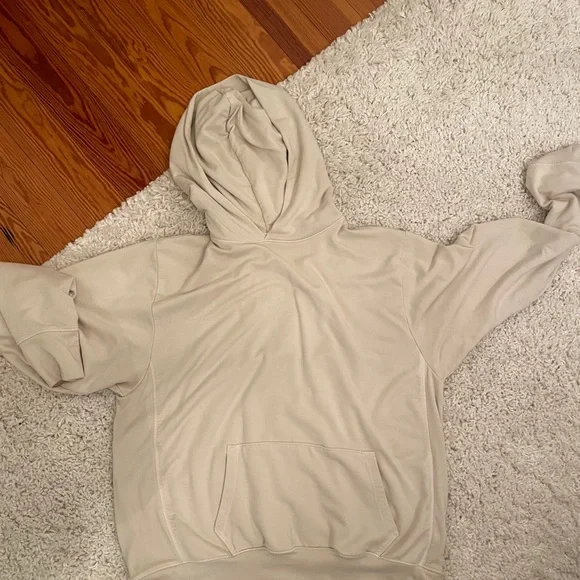 Inamorata Sweatshirt - Picture 3 of 4